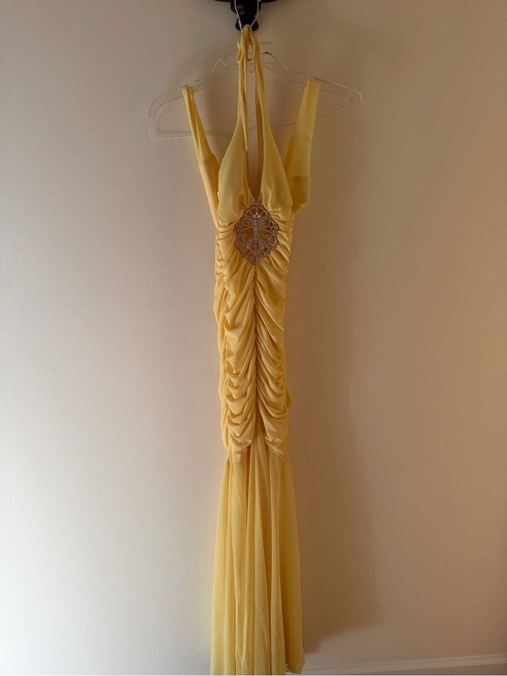 Cache Yellow Halter Ruched Prom Dress with Embellished Medallion